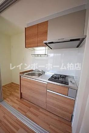 仲介手数料50％半額キャンペーン物件のキッチン|２口ガスコンロです
