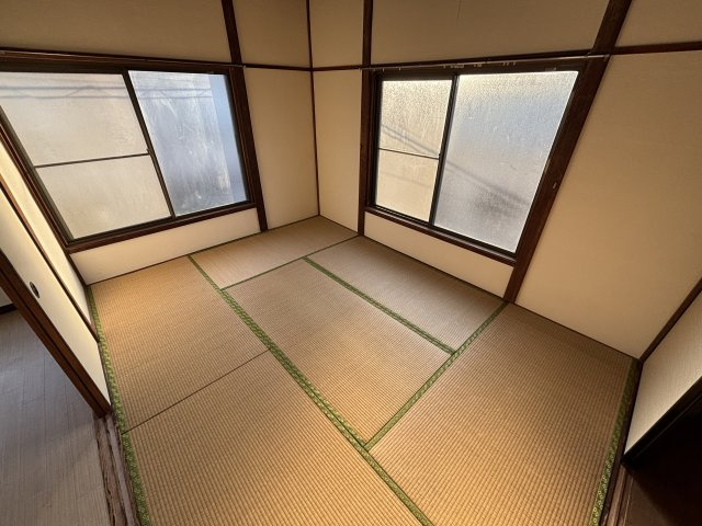 逆井３丁目貸家の和室