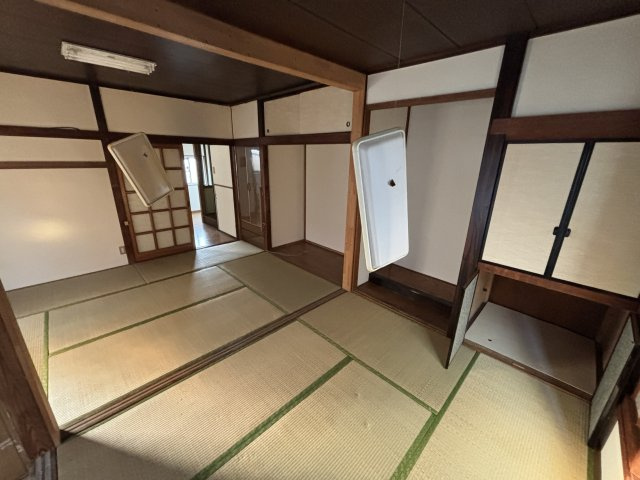 逆井３丁目貸家の和室