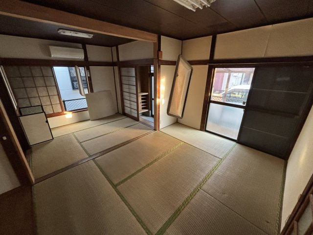 逆井３丁目貸家の和室