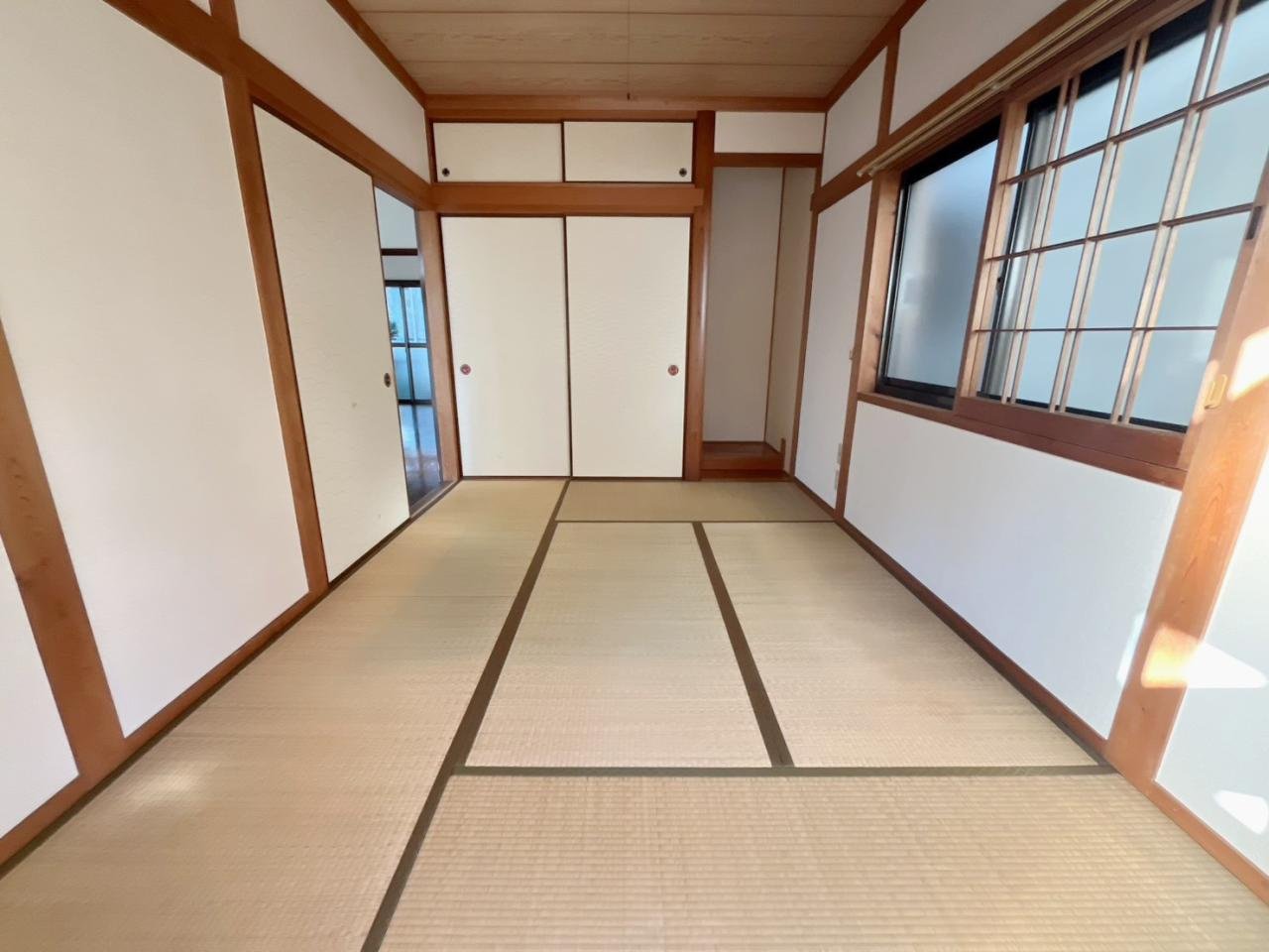 介良乙　戸建の和室