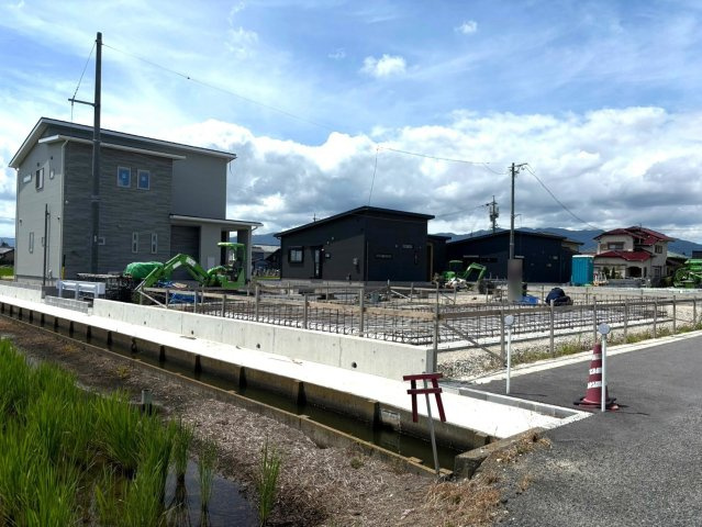 新築戸建　大垣市島里　全６区画分譲の外観|「現地（2026年8月18日）撮影」　
■全体写真　
■ヤマダ不動産　株式会社リライフ　