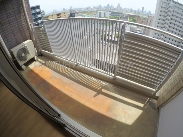 【バルコニー】 | アーバンフラッツ西中島