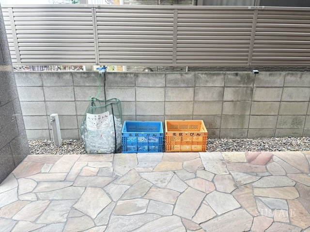 カスティーロ東十条のその他共用部分|ゴミ捨て場です