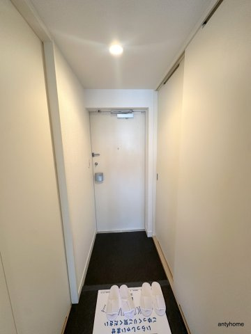 ドゥーエなんば南　仲介手数料無料の玄関