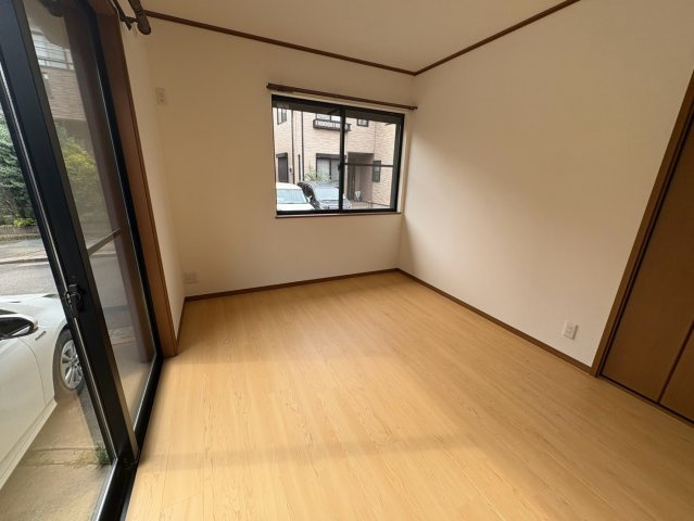 狭山市入間川　中古戸建　西武新宿線『狭山市駅』徒歩9分　【入間川東小学区】の洋室