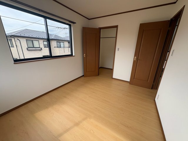 狭山市入間川　中古戸建　西武新宿線『狭山市駅』徒歩9分　【入間川東小学区】の洋室