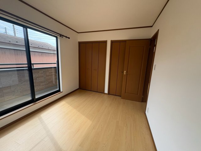 狭山市入間川　中古戸建　西武新宿線『狭山市駅』徒歩9分　【入間川東小学区】の洋室