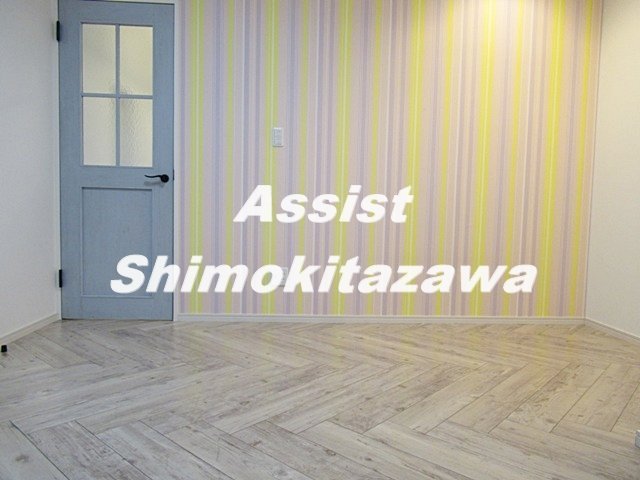 ノース下北沢の居間・リビング