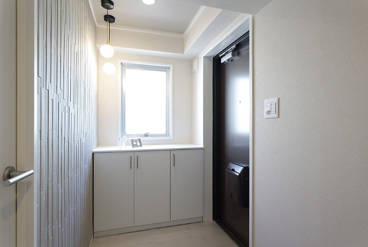 芦屋シティハイツの玄関