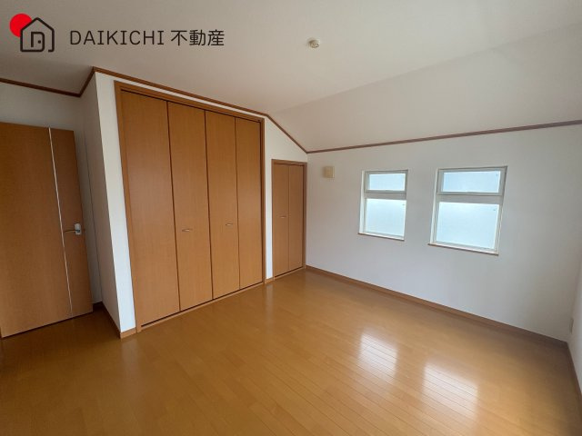 【洋室】 | 日高市鹿山　中古戸建