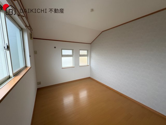【洋室】 | 日高市鹿山　中古戸建