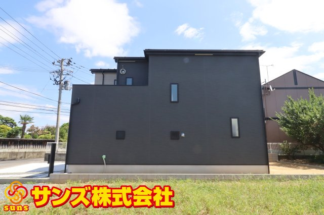 郡山市台新１丁目　　　１号棟　　　開成小学校、郡山第１中学区の外観|西側から側から見た外観♪