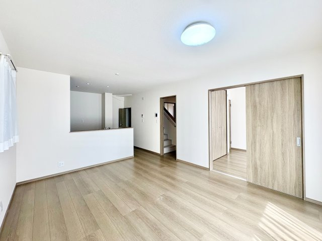 川越市中台元町１丁目の新築一戸建の居間・リビング|LDK15帖