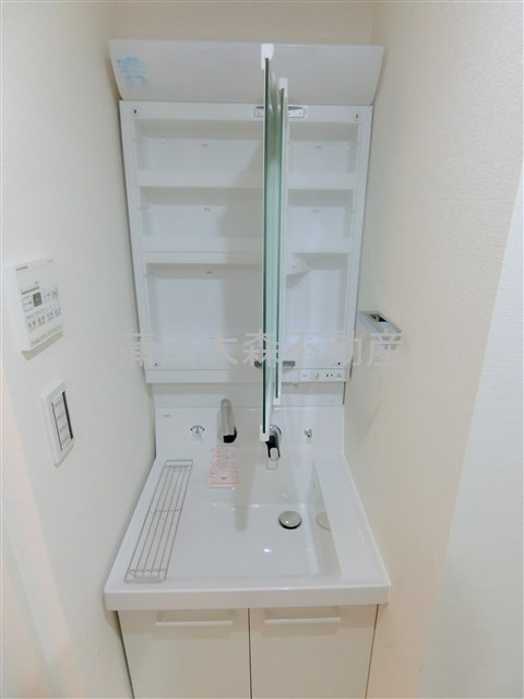 COCOCUBE鵜の木の洗面所