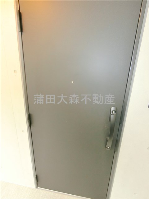 COCOCUBE鵜の木の玄関