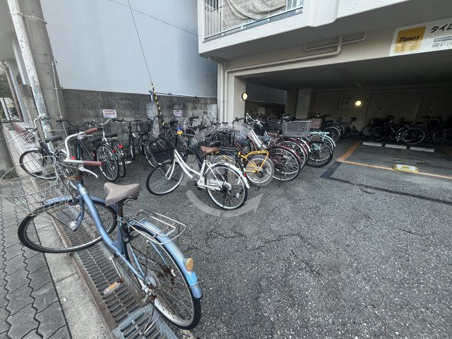 サンフラッツ新大阪別館のその他|サンフラッツ新大阪別館　駐輪場