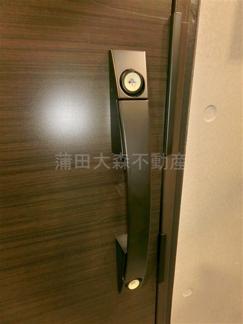 COCOCUBE大森本町の玄関