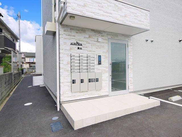 ALEGRIA郡山のエントランス
