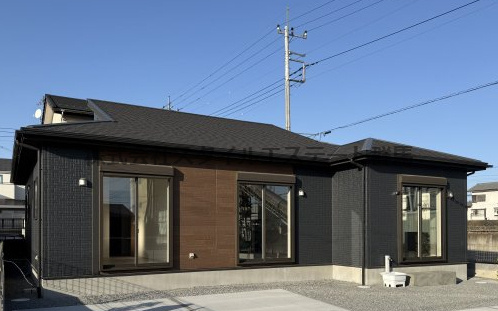 ブルーミングガーデン前橋市女屋町　２号棟（平屋）