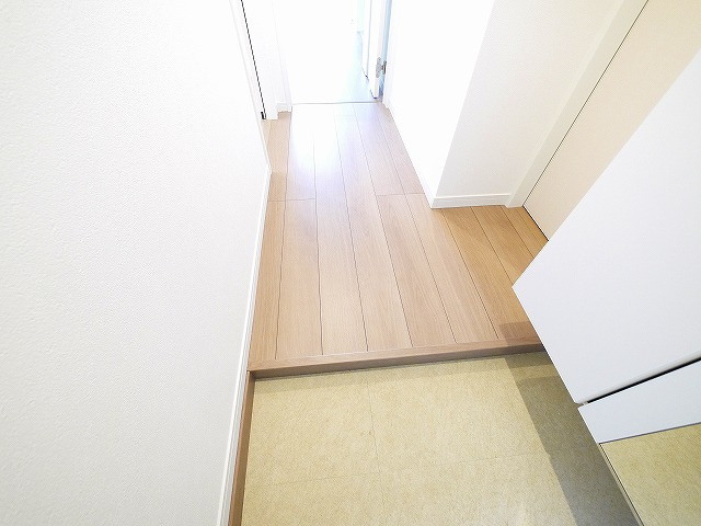 ALEGRIA郡山の玄関