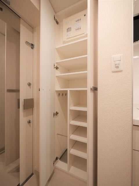ＰＲＥＭＩＵＭ　ＣＵＢＥ　Ｇ　三軒茶屋のその他