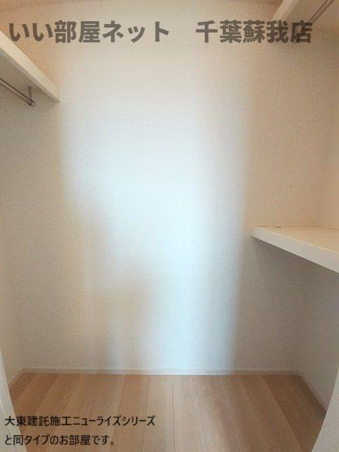 セレスティア　グロ―ブの収納|大きなものも収納できそうです