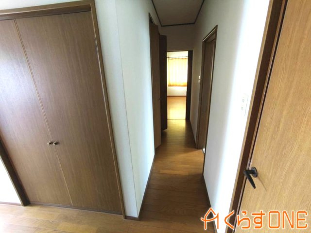 【内装】 | 生活便利な立地でゆとりある中古戸建／たつの市御津町苅屋