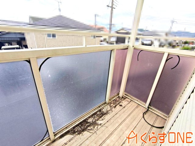 【バルコニー】 | 生活便利な立地でゆとりある中古戸建／たつの市御津町苅屋
