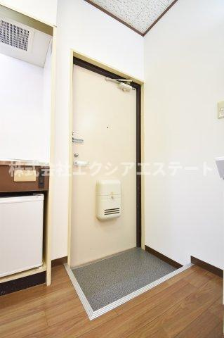 パールシティマンション玉出の玄関