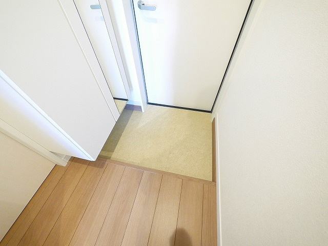 ALEGRIA郡山の玄関