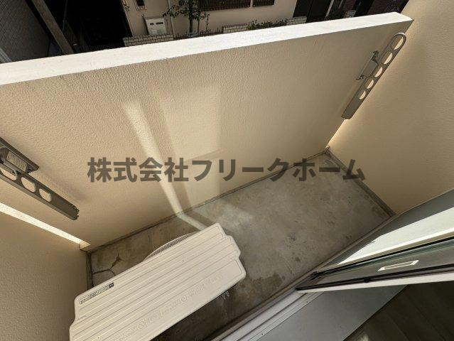 三鷹市下連雀４丁目の賃貸マンションのバルコニー