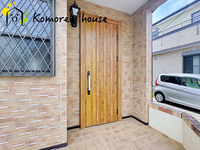 桶川市上日出谷　中古戸建の玄関|毎日通る玄関はこちらです