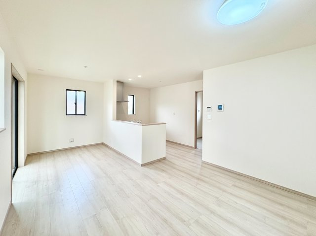 川越市中台元町１丁目の新築一戸建の居間・リビング|LDK15帖
