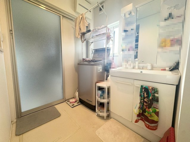 築浅で立地も良い豪華な注文住宅♪さくら市氏家の独立洗面台|独立洗面台です