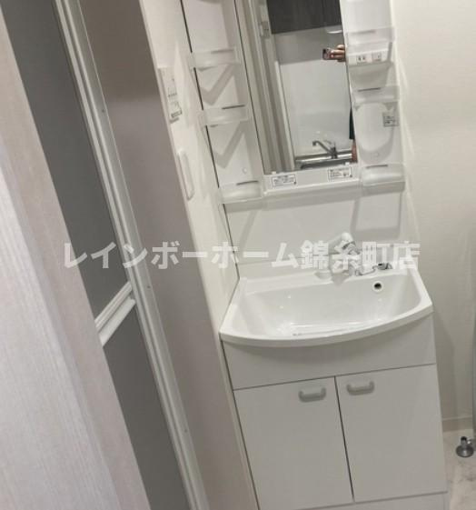 イオス船堀の独立洗面台