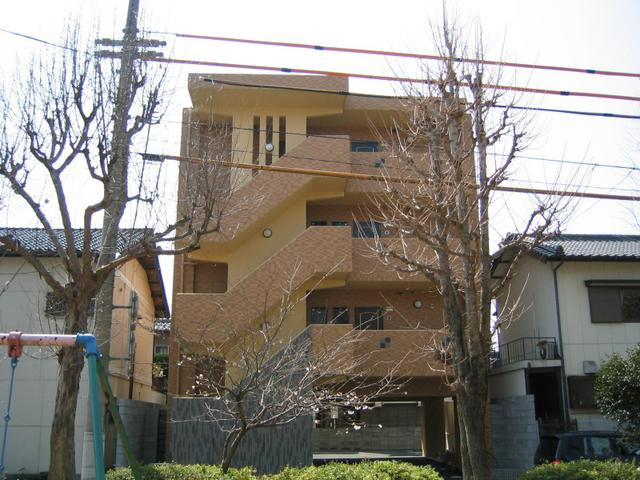 フォンテーヌ昭和町の外観