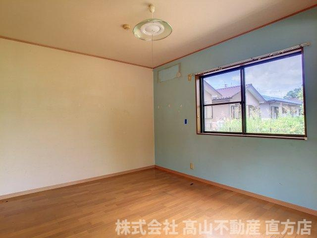 直方市大字感田のテラスの寝室