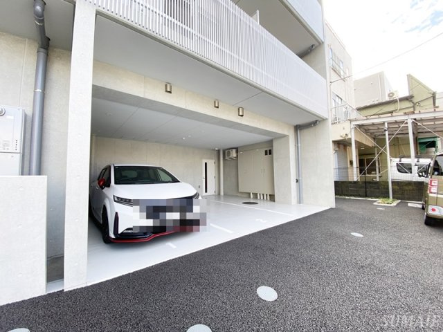 グランカーサ尾久の駐車場|駐車場です☆