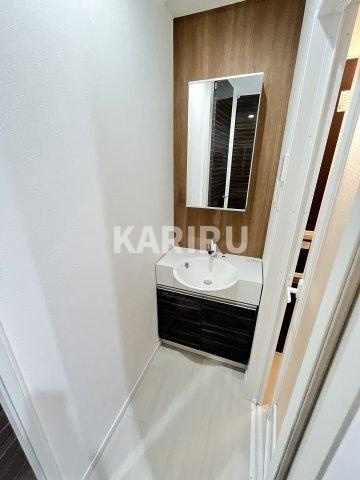 ヴェルテックスの独立洗面台