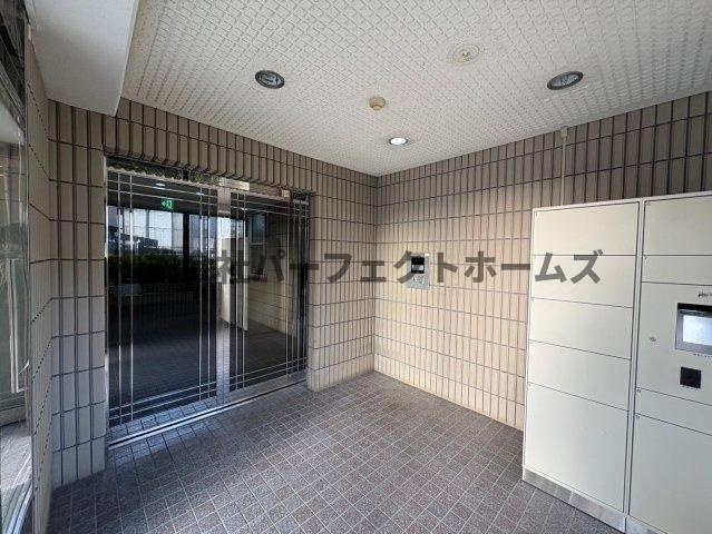 ロイヤルシャトー交野のエントランス|エントランスです