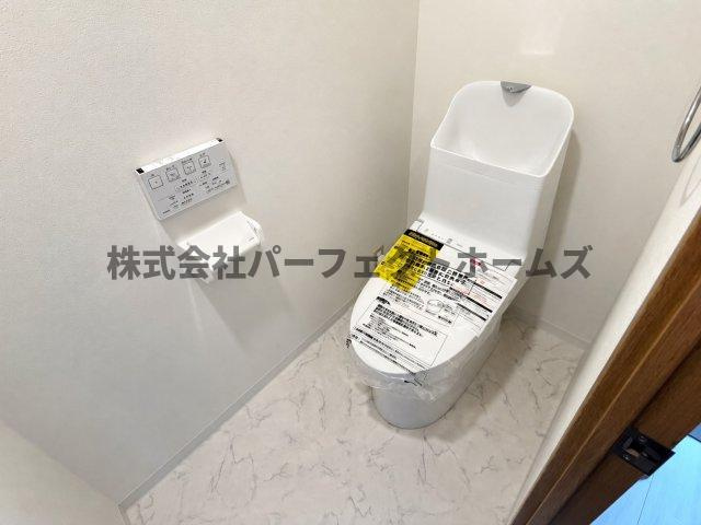 ロイヤルシャトー交野のトイレ|コンパクトで使いやすいトイレです