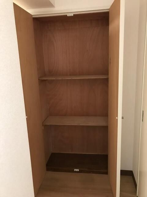 コーポレート小金井梶野通り５号棟の収納