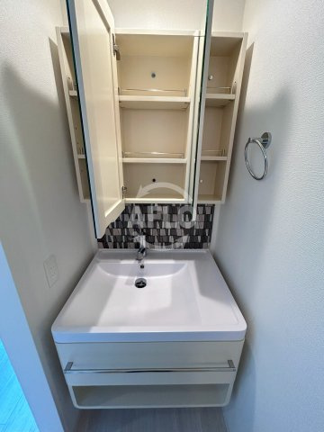 セレニテフラン本町の洗面所|セレニテフラン本町　洗面台