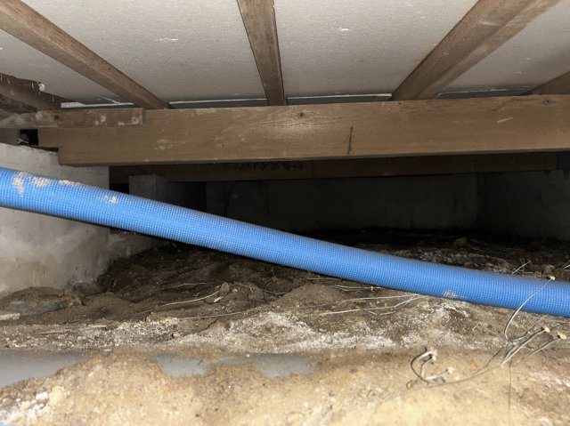 八戸市高州2丁目のその他|中古住宅の3大リスクである、雨漏り、主要構造部分の欠陥や腐食、給排水管の漏水や故障を２年間保証します。その前提で床下まで確認の上で、シロアリの被害調査と防除工事もおこないます。