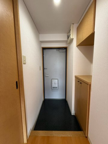 【玄関】 | フラット・花