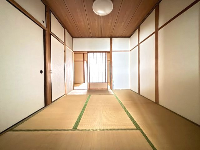 東阪田文化住宅の和室