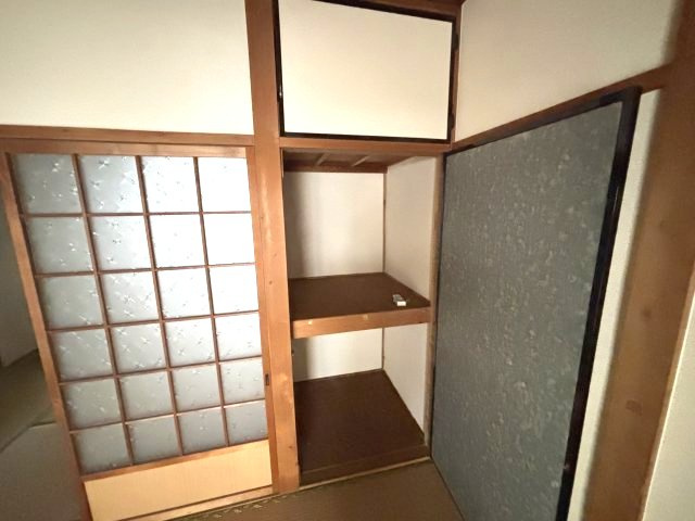 東阪田文化住宅の収納