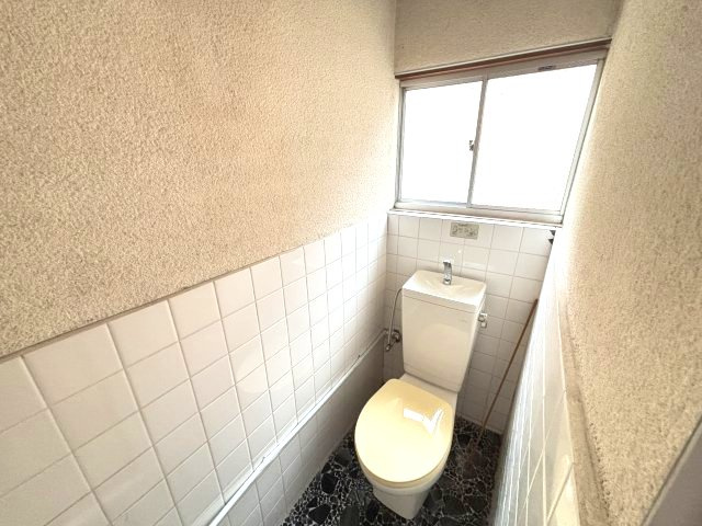 東阪田文化住宅のトイレ