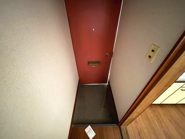 東阪田文化住宅の玄関